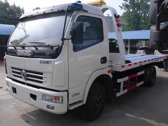 一拖二清障車(chē)