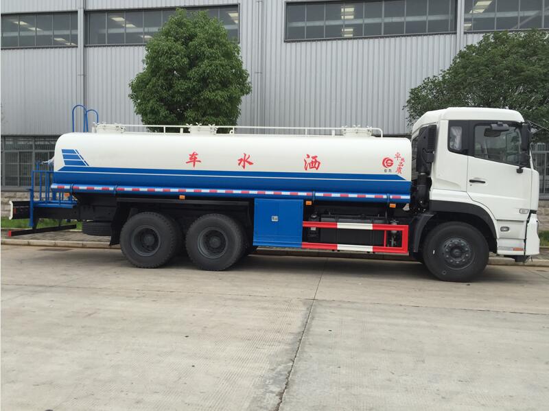 東風天龍后八輪22噸灑水車