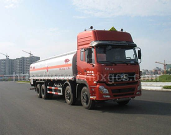 30噸運(yùn)油車（國四東風(fēng)天龍）